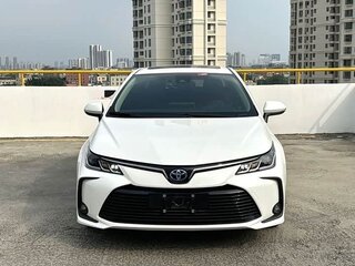 2022 Toyota Corolla XII (E210), белый, 1545000 рублей, вид 2