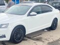 2018 Skoda Octavia III (A7) Рестайлинг, белый - вид 1