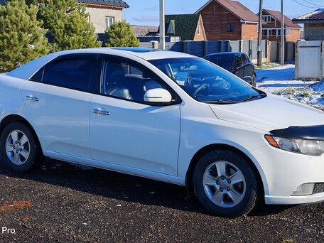 2012 Kia Forte I, белый, 850000 рублей, вид 4