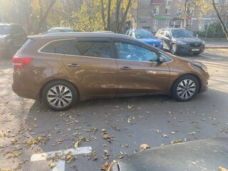 2017 Kia Ceed II Рестайлинг, коричневый, 1650000 рублей, вид 3