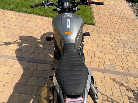 2022 Benelli Leoncino 800 Trail, серый, 655000 рублей, вид 5