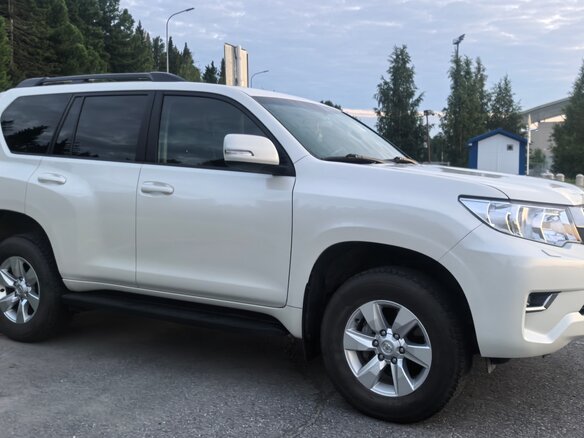 2021 Toyota Land Cruiser Prado 150 Series Рестайлинг 3, белый, 5430000 рублей - вид 5