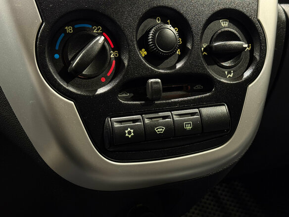 2016 Lada (ВАЗ) Granta Sport I, коричневый, 640000 рублей - вид 9