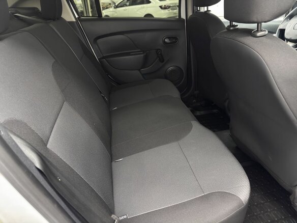 2016 Renault Logan II, белый, 690000 рублей - вид 15