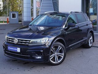2019 Volkswagen Tiguan II, чёрный, 2679000 рублей, вид 1