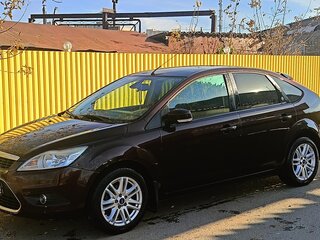 2008 Ford Focus II Рестайлинг, фиолетовый, 500000 рублей, вид 4