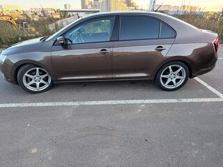 2018 Skoda Rapid I Рестайлинг, коричневый, 1300000 рублей, вид 4