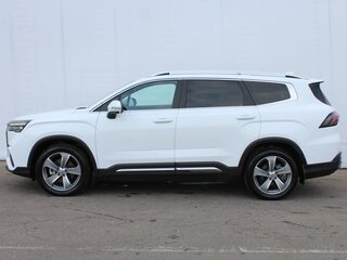 2024 Geely Okavango I Рестайлинг, белый, 2760000 рублей, вид 4