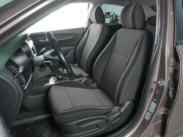 2018 Kia Rio IV, коричневый, 1449000 рублей - вид 9