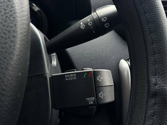 2017 Nissan Terrano III (D10), чёрный, 1082000 рублей - вид 18