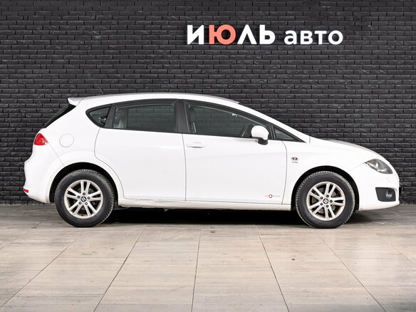 2012 SEAT Leon II Рестайлинг, белый, 830000 рублей - вид 9