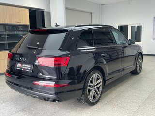 2016 Audi Q7 II (4M), чёрный, 4190000 рублей, вид 4