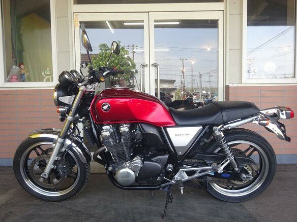2011 Honda CB 1100, красный