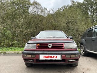 1993 Volkswagen Vento, пурпурный, 110000 рублей, вид 2