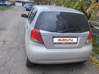 2007 Chevrolet Aveo I, серебристый, 230000 рублей, вид 3