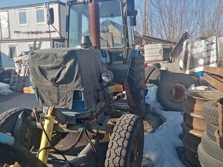 1983 ЮМЗ 6, синий, 320000 рублей, вид 1
