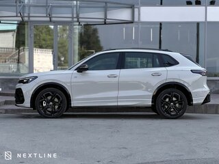 2026 Volkswagen Tiguan L Pro III (China Market), бежевый, 4850000 рублей, вид 2