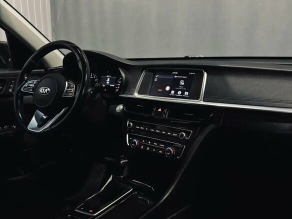 2018 Kia Optima IV Рестайлинг, коричневый, 1750000 рублей - вид 14