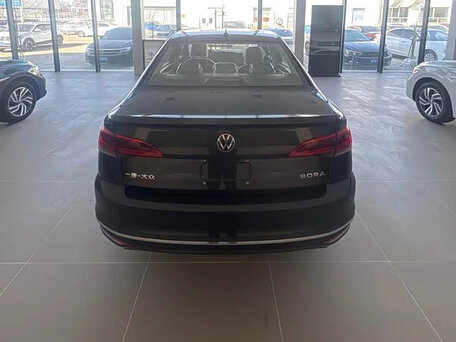 2025 Volkswagen Bora IV (China Market) Рестайлинг, чёрный, 1500000 рублей, вид 4