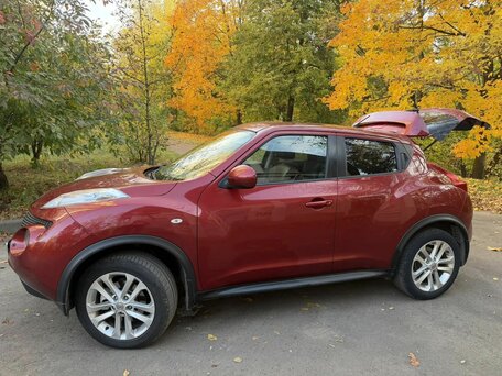 2011 Nissan Juke I, красный, 920000 рублей, вид 5
