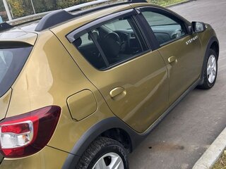 2017 Renault Sandero Stepway II, зелёный, 1200000 рублей, вид 5
