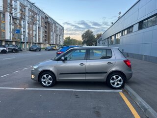 2012 Skoda Fabia II Рестайлинг, золотистый, 800000 рублей, вид 5