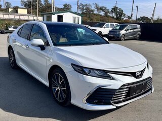 2022 Toyota Camry VIII (XV70) Рестайлинг, белый, 3550000 рублей, вид 5
