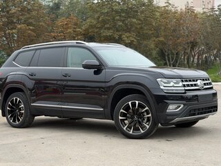 2018 Volkswagen Teramont I, чёрный, 3150000 рублей, вид 2