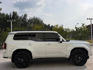 2025 Toyota Land Cruiser Prado 250 Series, белый, 8500000 рублей, вид 4