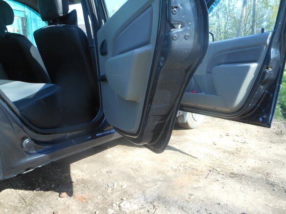 2008 Renault Logan I, серый - вид 9