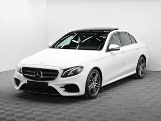2017 Mercedes-Benz E-Класс 200 V (W213, S213, C238), белый, 2155000 рублей, вид 2