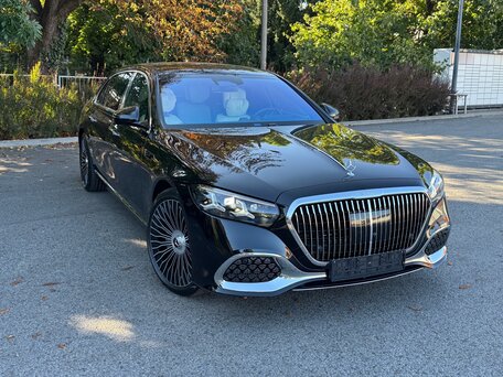 2026 Mercedes-Benz Maybach S-Класс 580 II (Z223) Рестайлинг, чёрный, 41700000 рублей, вид 2