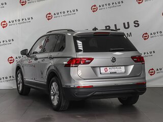 2021 Volkswagen Tiguan II Рестайлинг, серый, 3599000 рублей, вид 2