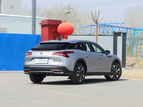 2026 Citroen C5 X, серебристый, 2300000 рублей, вид 4