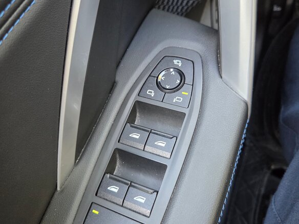 2023 BMW iX1 xDrive 30L, белый, 4700000 рублей - вид 10