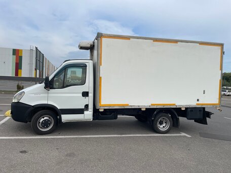 2010 Iveco Daily, белый, 1380000 рублей, вид 2