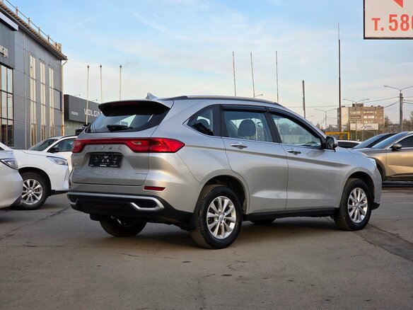 2023 Haval M6 II, серебристый, 1700000 рублей - вид 4