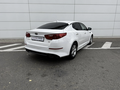 2015 Kia Optima III Рестайлинг, белый, 1390000 рублей - вид 4