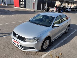 2015 Volkswagen Jetta VI Рестайлинг, серебристый, 750000 рублей, вид 1