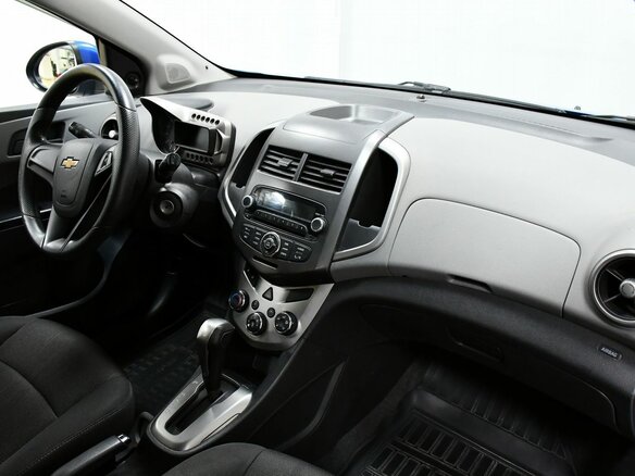2014 Chevrolet Aveo II, синий, 775000 рублей - вид 18