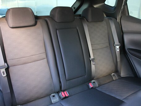 2018 Nissan Qashqai II, серый, 1830000 рублей, вид 4