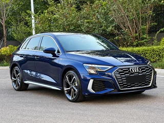 2023 Audi A3 Sportback 35 TFSI IV (8Y), белый, 1990000 рублей, вид 3