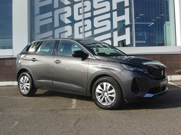 2022 Peugeot 3008 II Рестайлинг, серый, 2149000 рублей