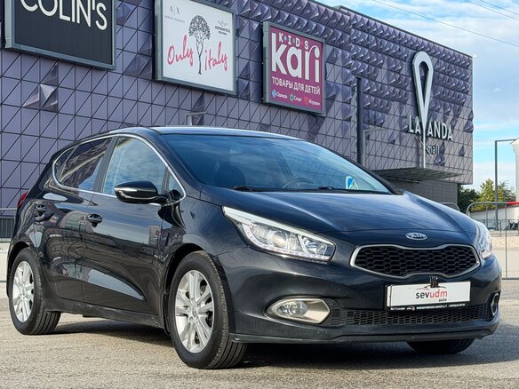 2013 Kia Ceed II, чёрный, 1197000 рублей - вид 1