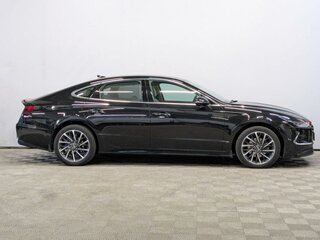 2019 Hyundai Sonata VIII (DN8), чёрный, 2450000 рублей, вид 4