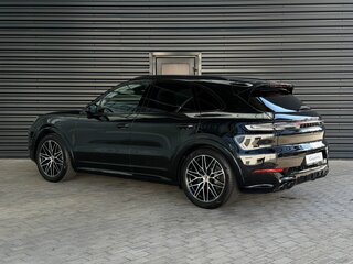 2026 Porsche Cayenne III Рестайлинг, чёрный, 21800000 рублей, вид 3