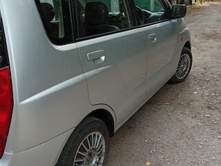 1998 Mitsubishi Dingo I, серебристый, 320000 рублей, вид 3