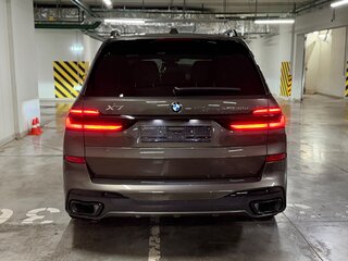 2026 BMW X7 40d I (G07) Рестайлинг, коричневый, 17990000 рублей, вид 5