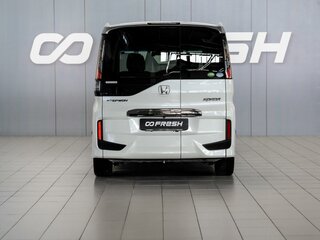 2019 Honda Stepwgn Spada V Рестайлинг, белый, 2479000 рублей, вид 4