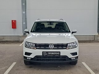 2017 Volkswagen Tiguan II, белый, 2090000 рублей, вид 2